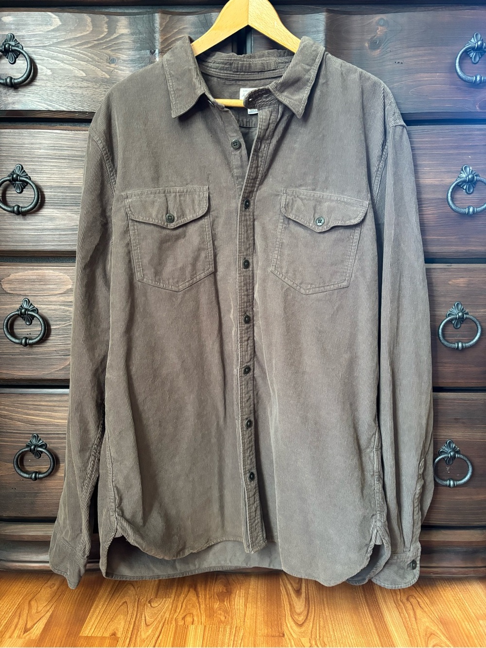 J Crew Men’s Garment-Dyed Corduroy Utility Workshirt, Size XLT, Hunter Green